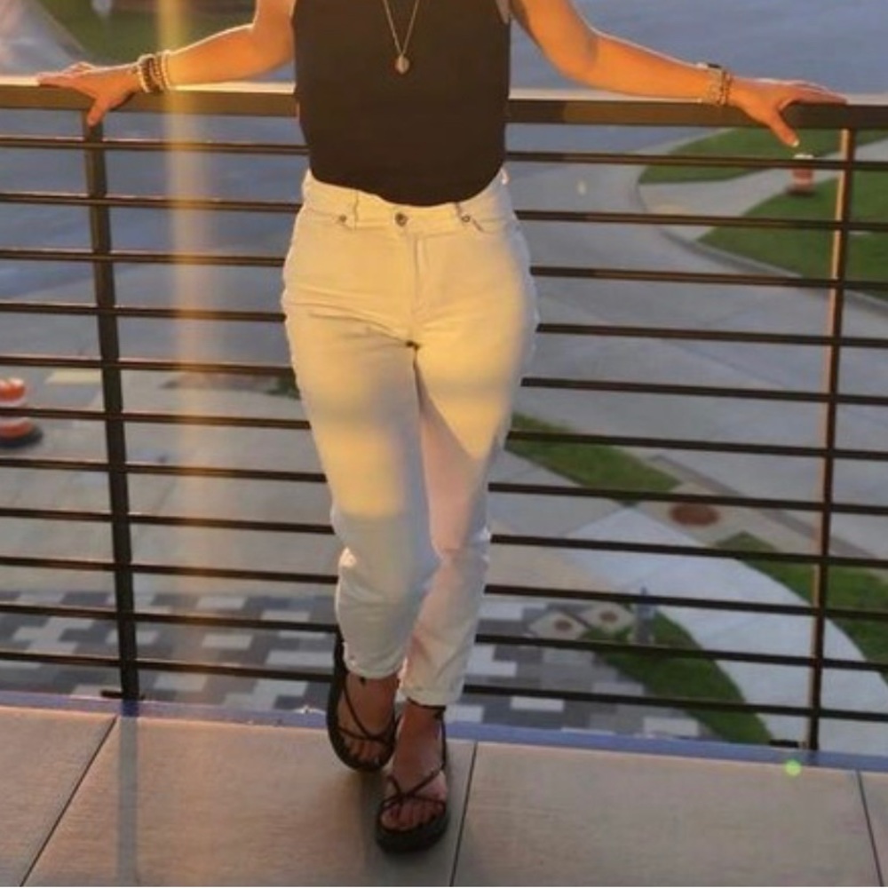 American Eagle white pants for women